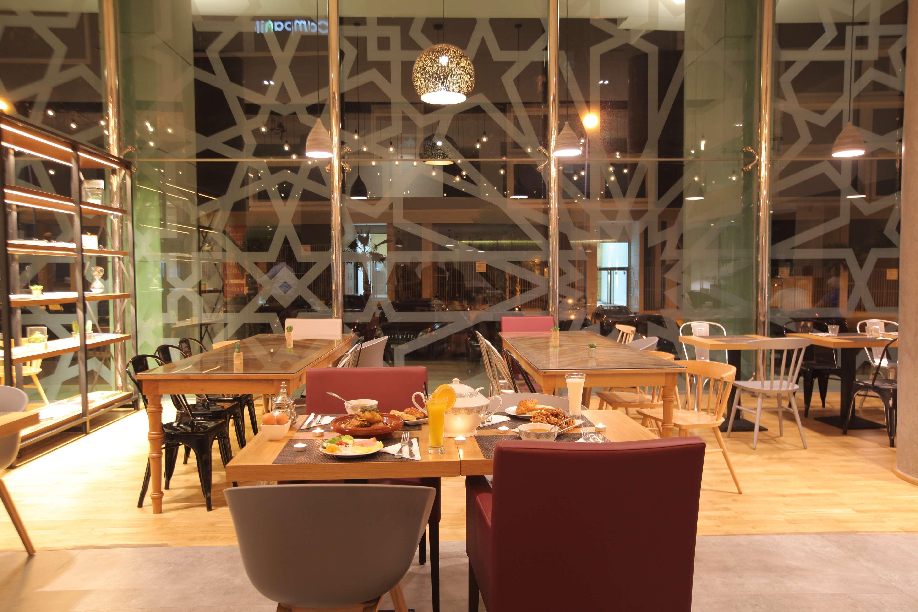 Campanile Casablanca Centre Ville Bagian luar foto